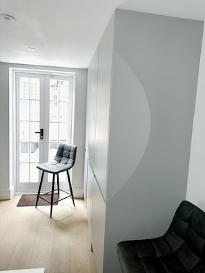 Apartment, 1 King Bed with Sofa bed | Interior