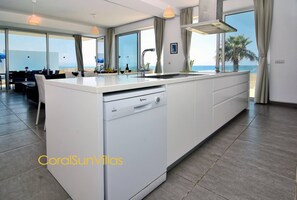 Villa, 4 Bedrooms, Smoking | Private kitchen