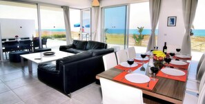 Villa, 4 habitaciones, para fumadores | Restaurantes