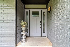 Exterior detail - Modern Sanctuary with Large Patio (Fayetteville)