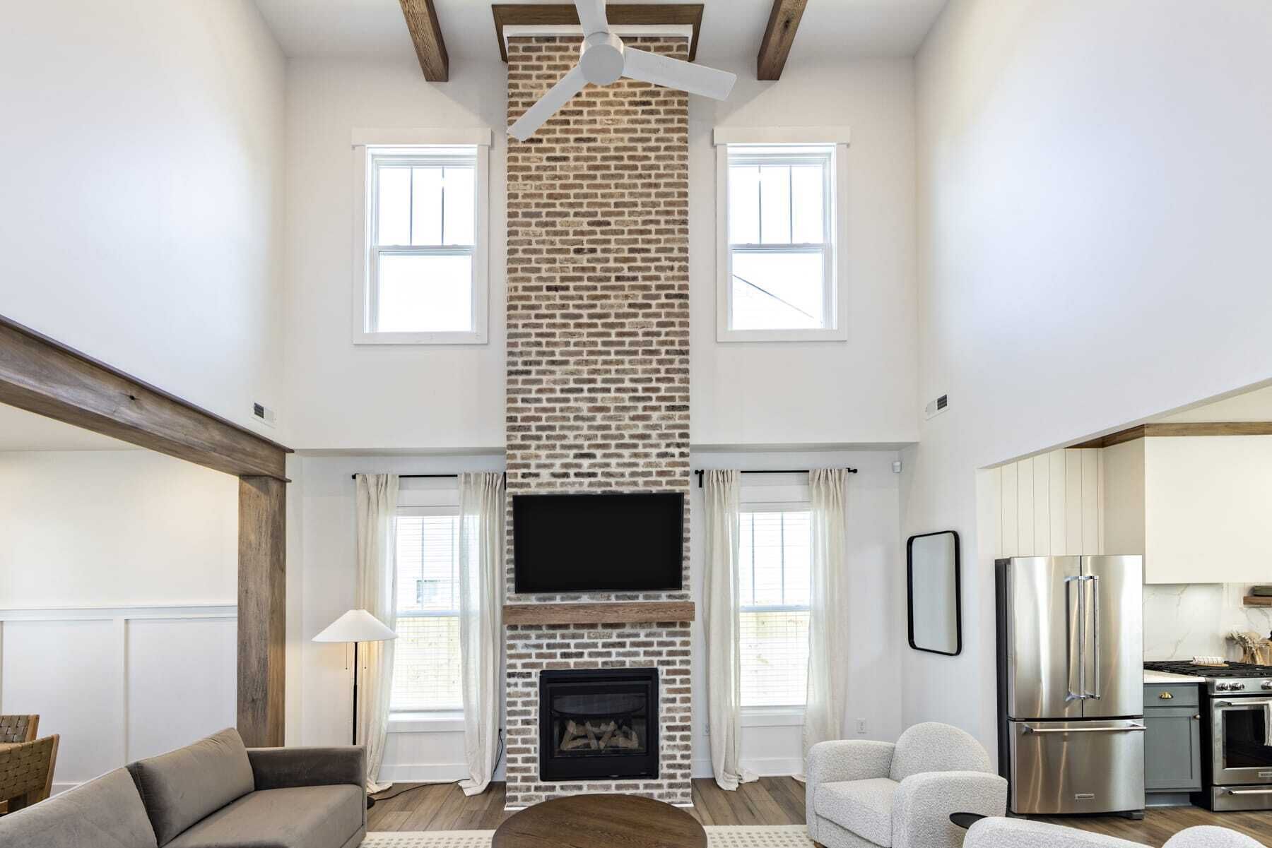 Perfect Retreat! 6min Walk to the Beach! Luxury!!