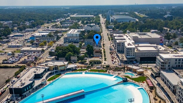 Unclassified image, 1 of 22, button - Jeffreys Bay - Loft #3 - 8 min walk to beach (Virginia Beach)