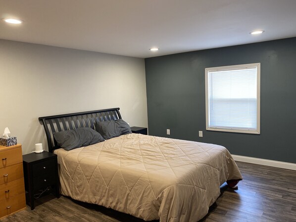 3 bedrooms, WiFi, bed sheets