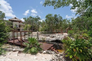 Property grounds - Cozy Private Plunge Pool & Yard + 2 Cenotes onsite (Tulum)