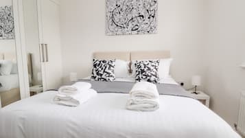2 bedrooms, individually decorated, individually furnished, free WiFi