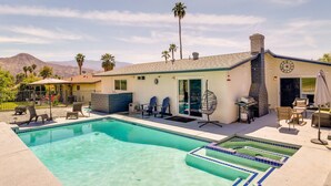Unclassified image, 4 of 25, button - Pool & Spa: Palm Desert Home Near Golf! (Palm Desert)