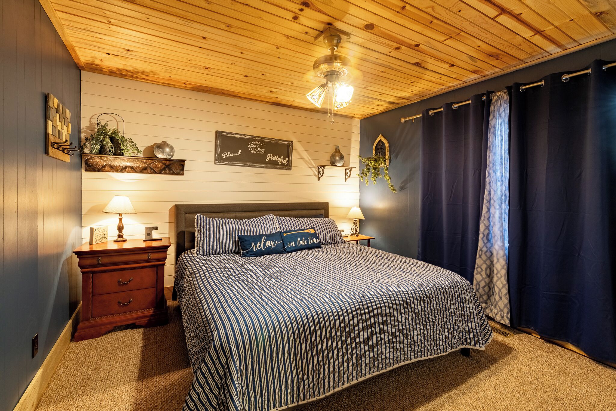5 chambres, bureau, lit parapluie, Wi-Fi gratuit