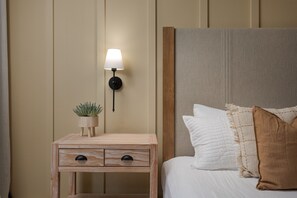 5 chambres, fer et planche à repasser, lit parapluie, Wi-Fi gratuit