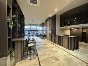Siddeområde i lobbyen