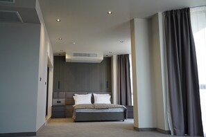 Luxury Apartment | Minibar, desk, soundproofing, free WiFi - VALOR (Montana)