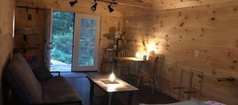 Off Grid Tiny House Glamping On 22 Acres!