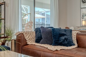 TV connectée, espaces bureaux