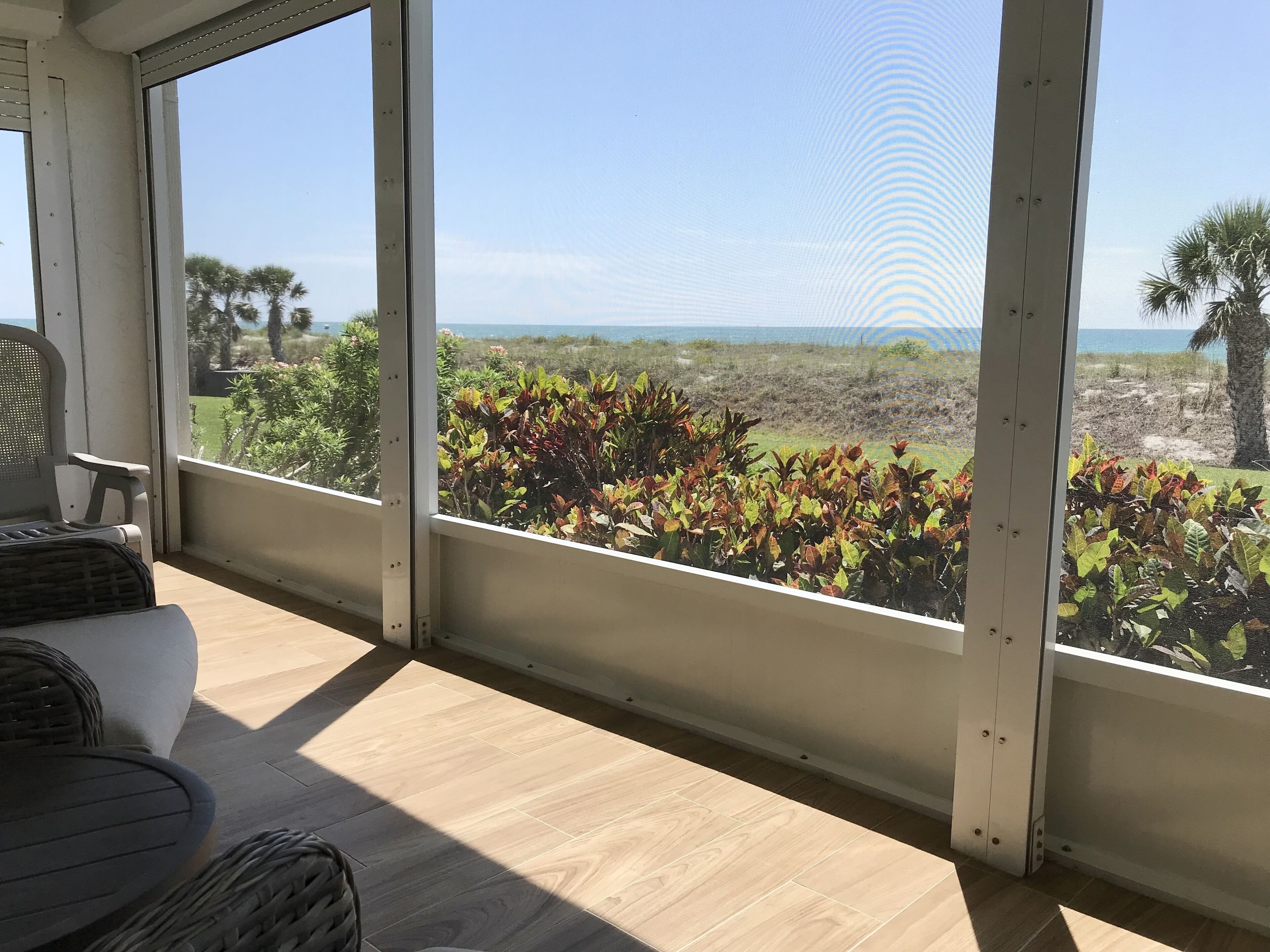 Breathtaking Views, Venice Island Gulf Front Condo, 'Green' Clean...