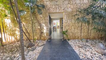 Villa, 4 Bedrooms, Accessible, Smoking | Property grounds