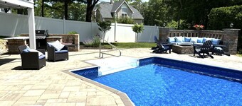 Modern coastal retreat w/ pool,  close to beaches and golf courses.