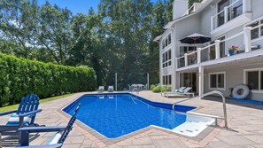 Udendørs pool