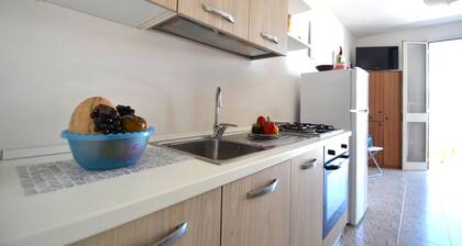 Alba Two-room Air-conditioned Holiday Home for 4 Guests