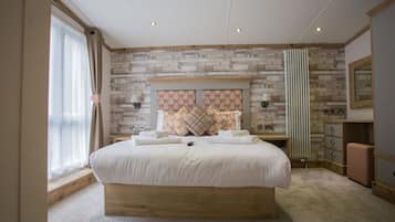 Heartwood Hot Tub 7 (5+2) | 2 bilik tidur, cadar katil