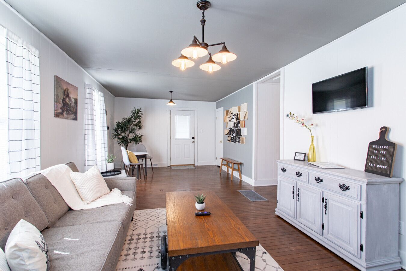 Soo Line Rail House - Pet Friendly