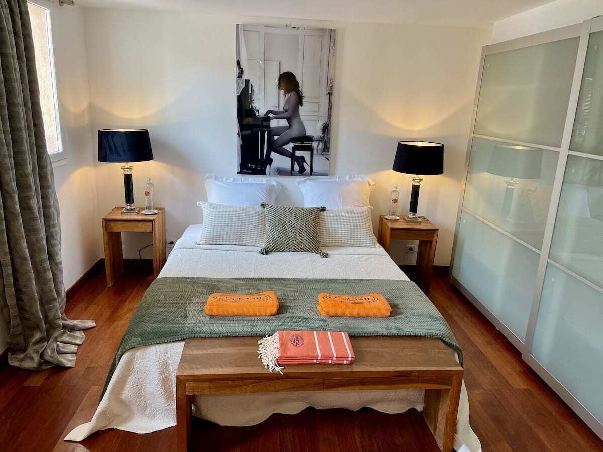 Appartement à Deux pas de la Place des Lices 2