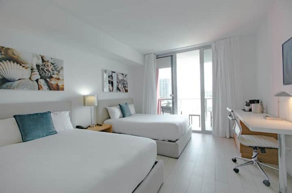 57 Excellent studio with Great View