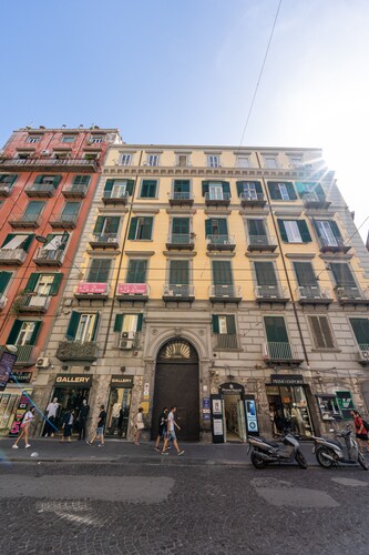 Palazzo della Porta - Via Toledo 55