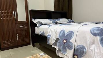 3 camere, Wi-Fi, lenzuola