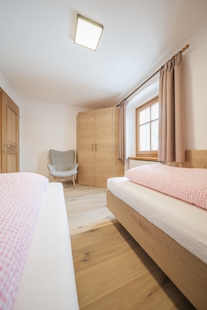 2 camere, Wi-Fi gratuito, lenzuola