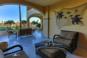 Terrace/patio - Las Mananitas-Awesome Luxury Beachside Condo in Cabo! (San José del Cabo)