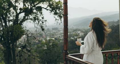 Altos de la Viña, Wine Hotel & Spa