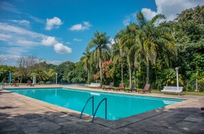 Indoor pool, outdoor pool