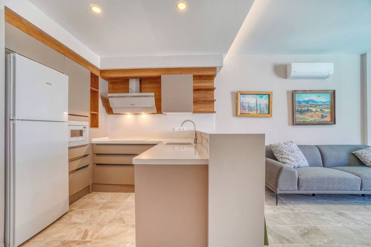 Condo, 3 Bedrooms, Sea View | Private kitchen | Fridge, microwave, stovetop, dishwasher