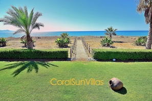 Villa, 4 Bedrooms, Balcony, Garden View | Property grounds