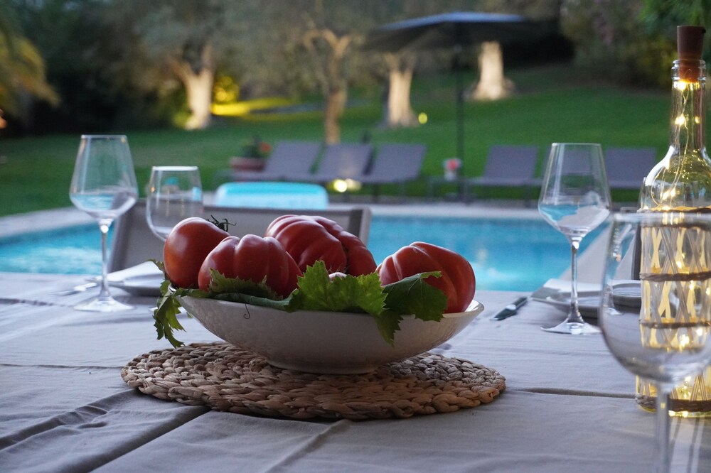 Belle Villa Mediterraneenne Dans UN Ecrin DE Verdure
