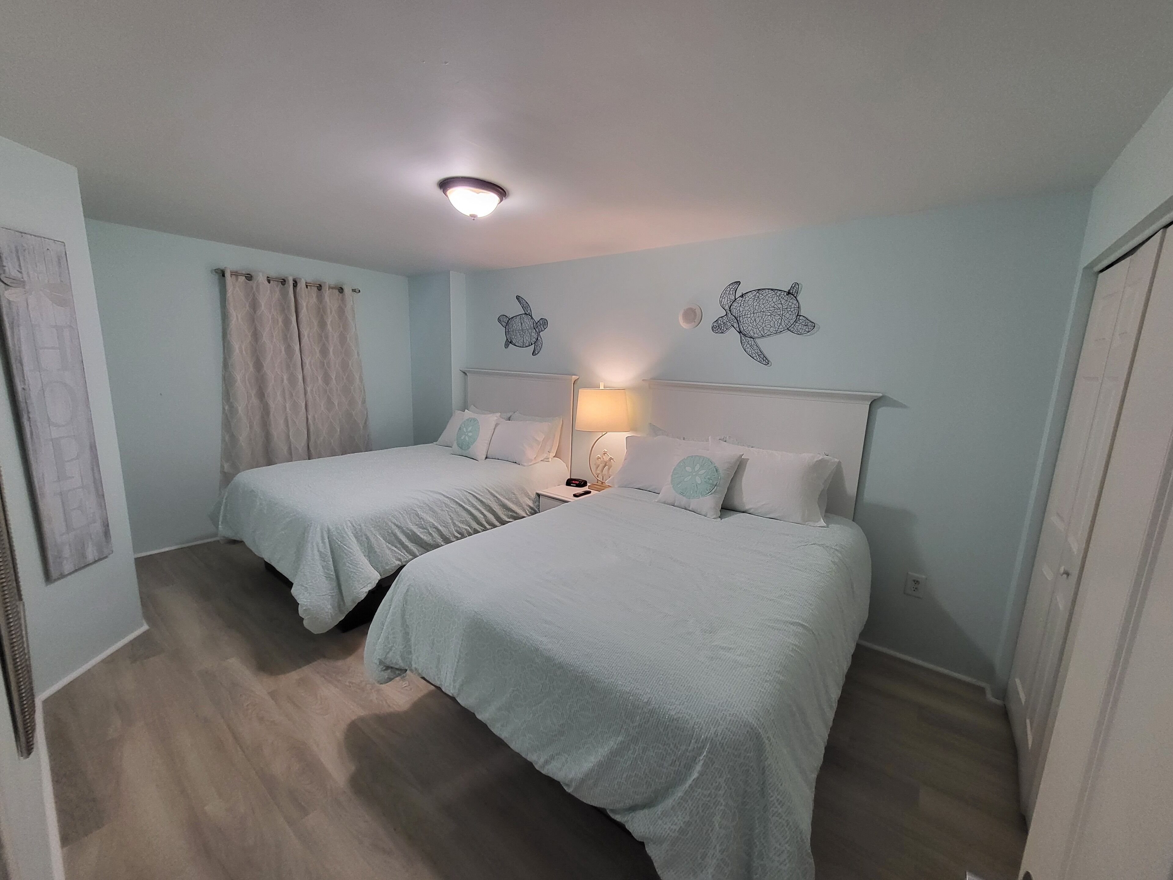 Beachfront Condo in Paradise!