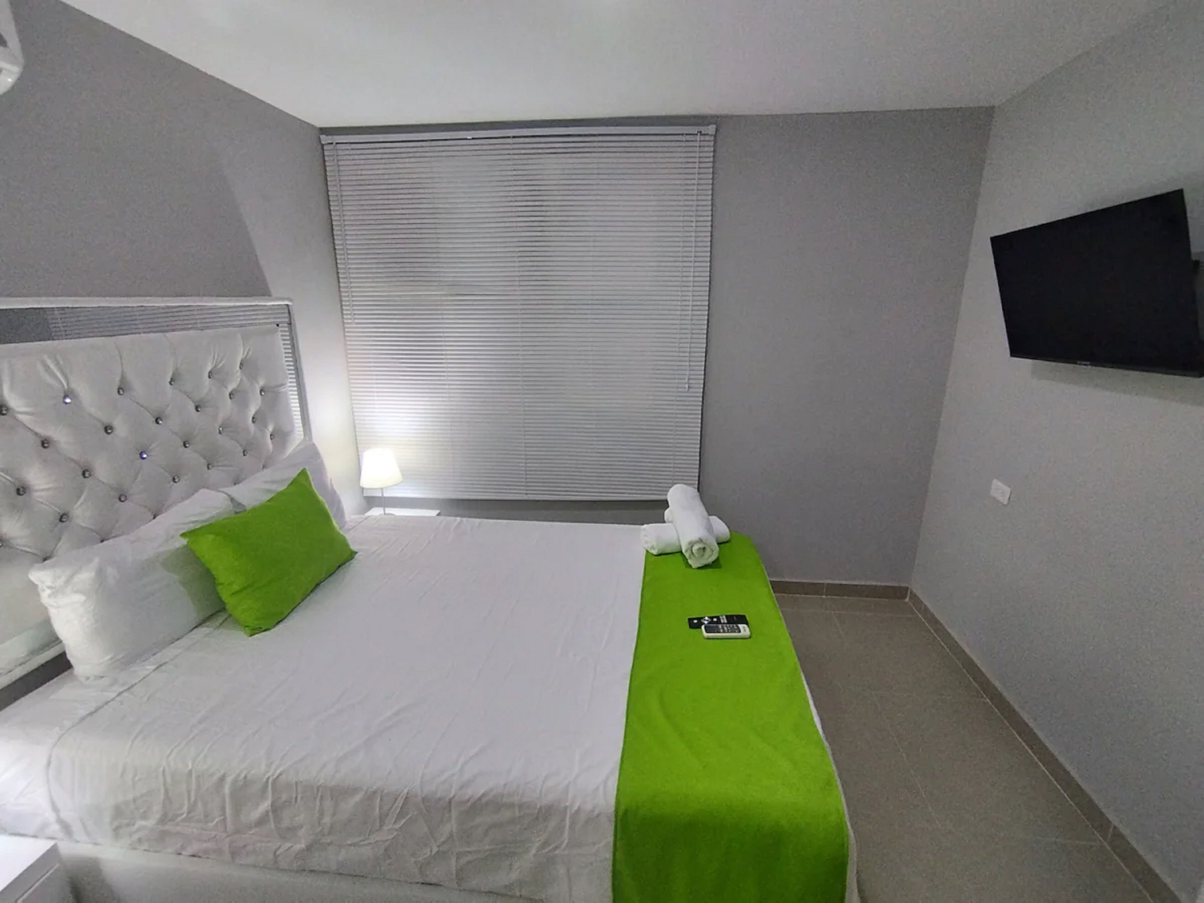 Photo - Bm-14G Charming Cartagena Lodge with Shared Pool and Private Terrace