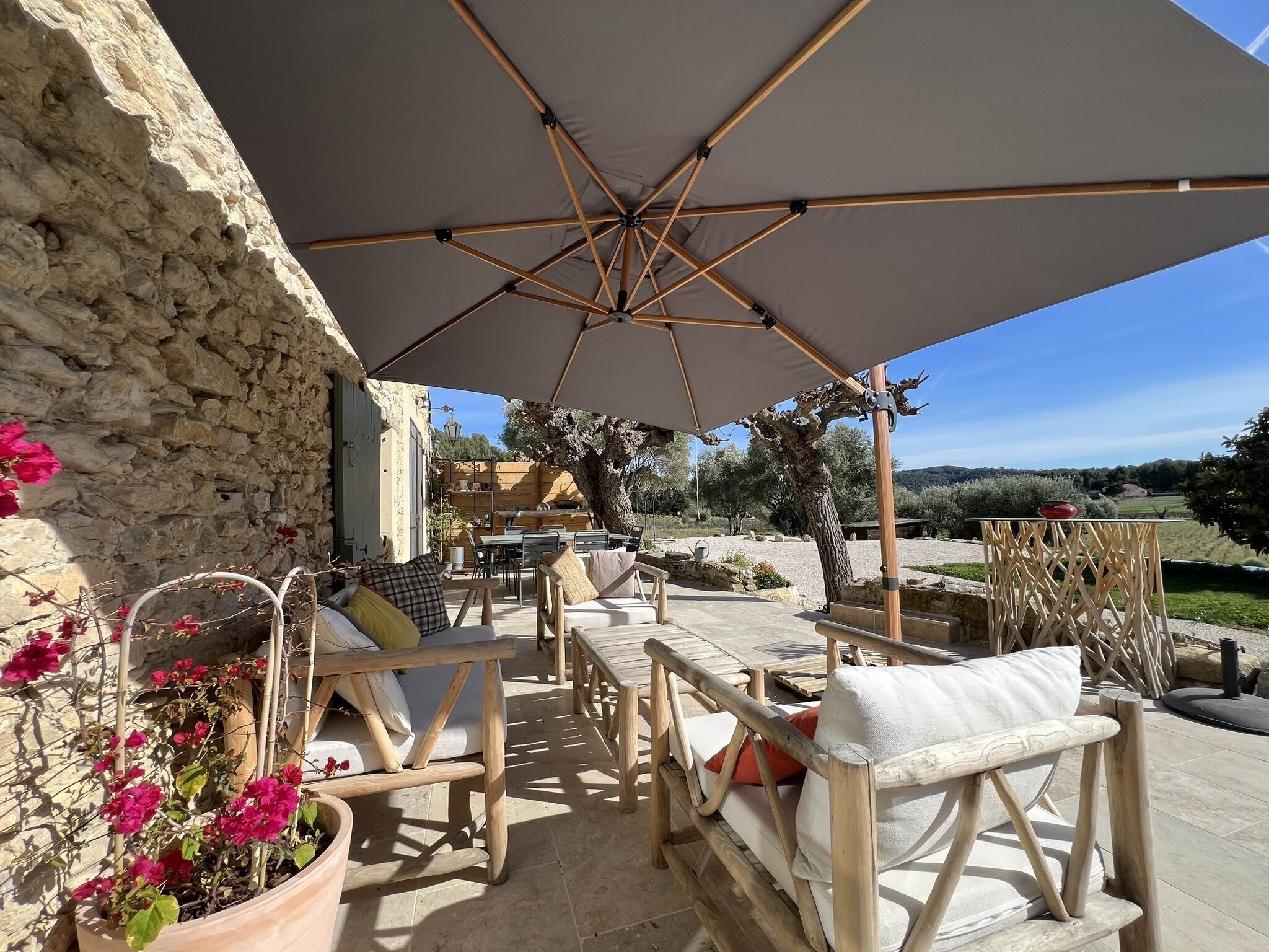 Entrada de la propiedad