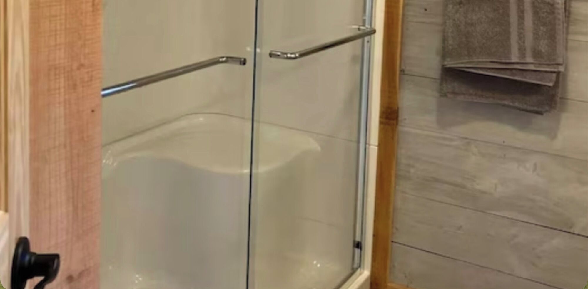 downstairs bathroom-shower tub