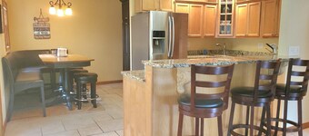 52-1 Woodson Bend Resort- Lake Cumberland Condo- lower level