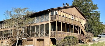 52-1 Woodson Bend Resort- Lake Cumberland Condo- lower level