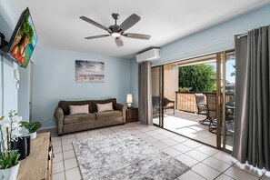Condo, 1 King Bed with Sofa bed (Kona Plaza#202) | Living area - Kona Plaza#202 (Kailua-Kona)