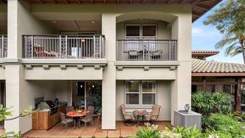Condo, Multiple Beds (Fairways at Mauna Lani#1703) | Exterior