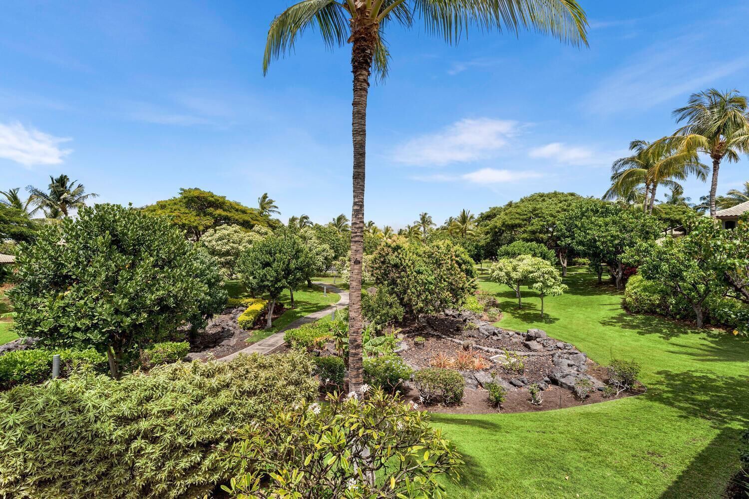 Condo, Multiple Beds (Fairways at Mauna Lani#1703) | Property grounds