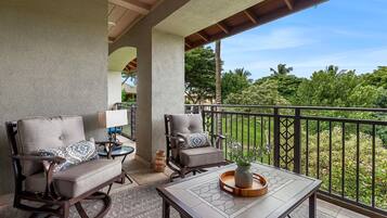 Condo, Multiple Beds (Fairways at Mauna Lani#1703) | Property grounds