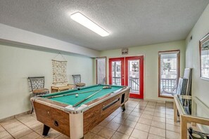 Spielezimmer
