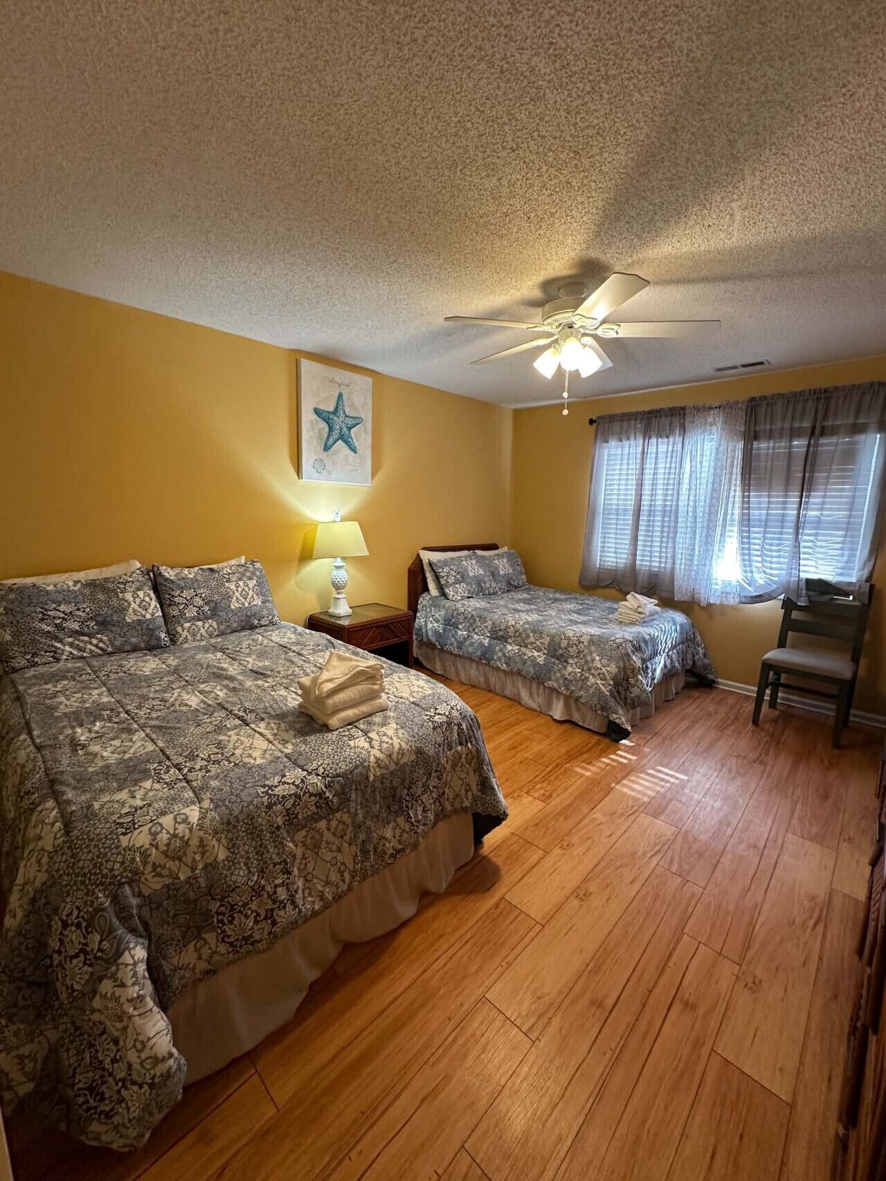10 bedrooms, iron/ironing board, WiFi, bed sheets