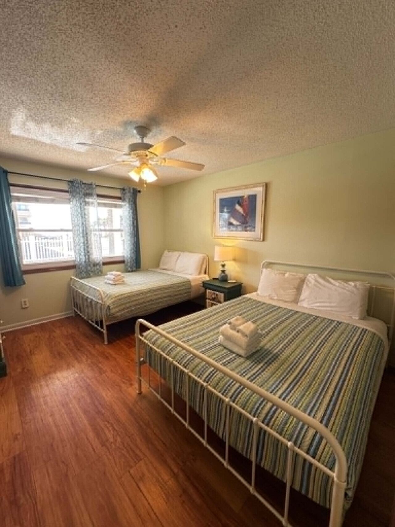 10 bedrooms, iron/ironing board, WiFi, bed sheets