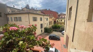 Apartment, 1 Schlafzimmer, Stadtblick | Unterkunftsgelände