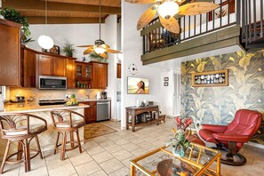 Appart'hôtel, plusieurs lits (Kona Makai 6-305) | Cuisine privée | Lave-vaisselle, serviettes en papier