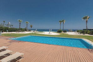 Apartment, 2 Bedrooms, Balcony, Garden View | Pool